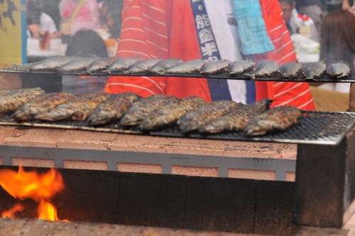 Meguro-Of-Pacific-Saury-Festival-Grilled.jpg